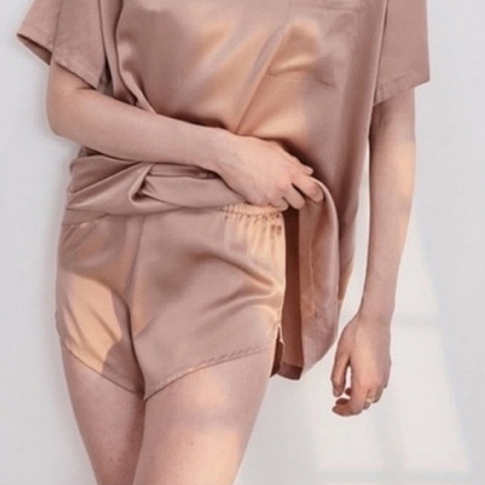 Lunya Silk Light Pink Shorts, Medium